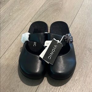 Vionic Black Leather Slip-On Shoes